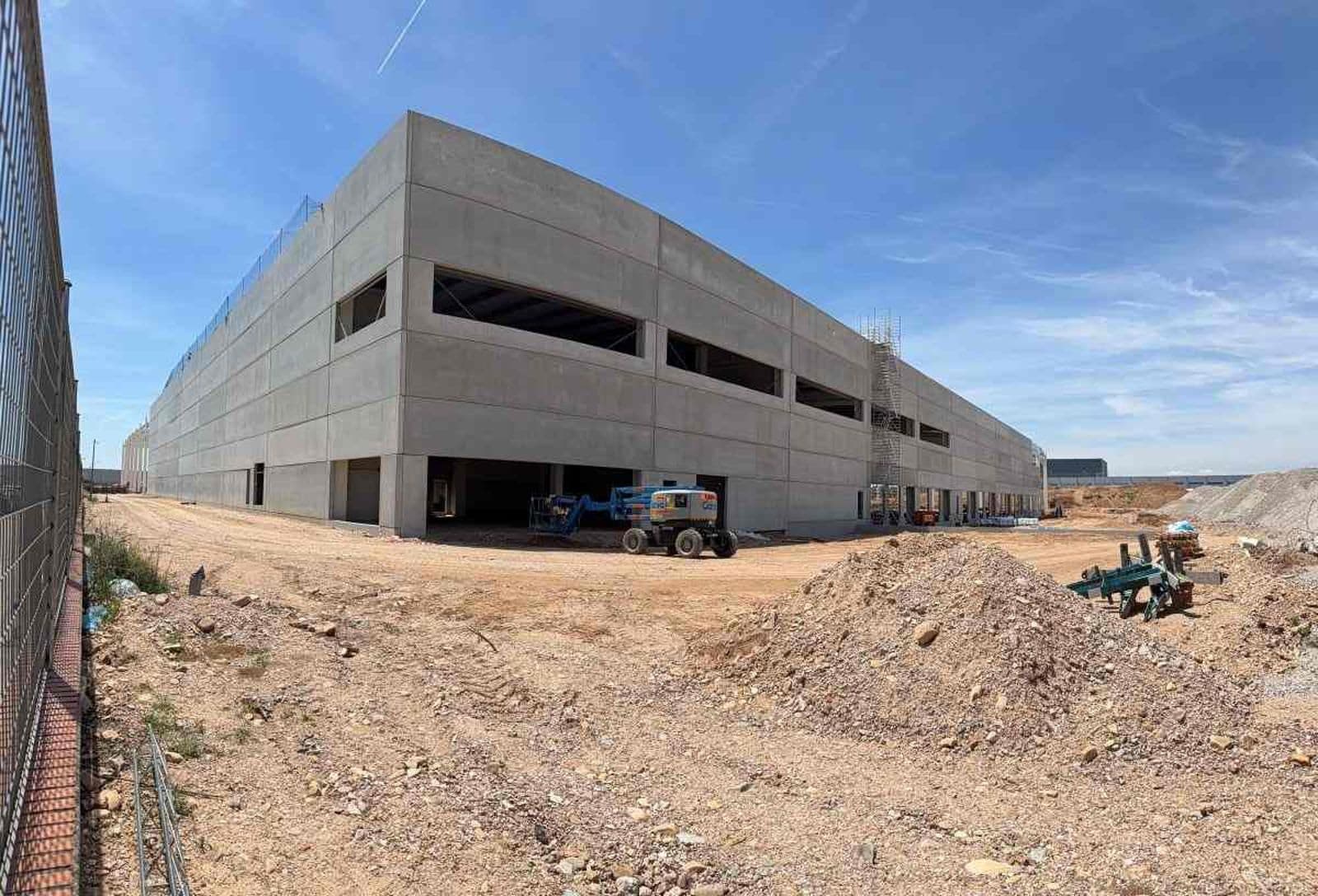 Nave logística en Cabanillas del Campo