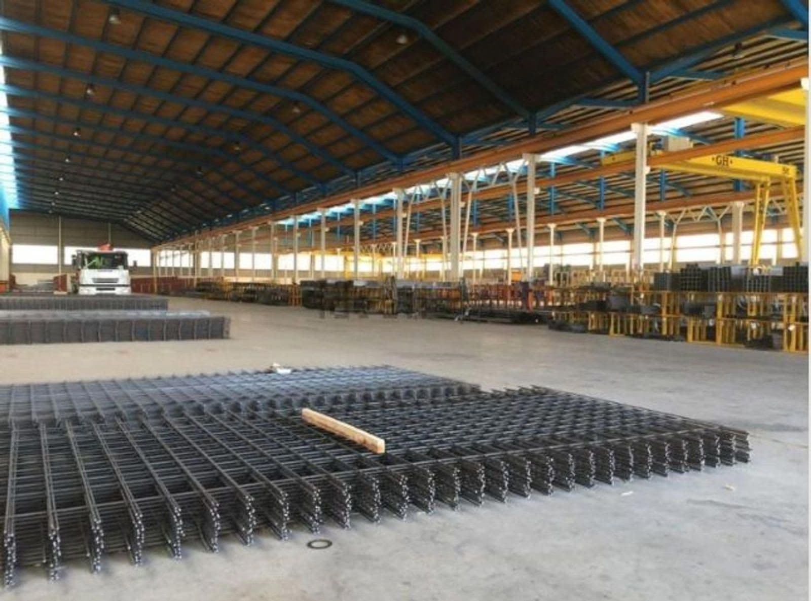 Nave industrial en Castellanos de Moriscos