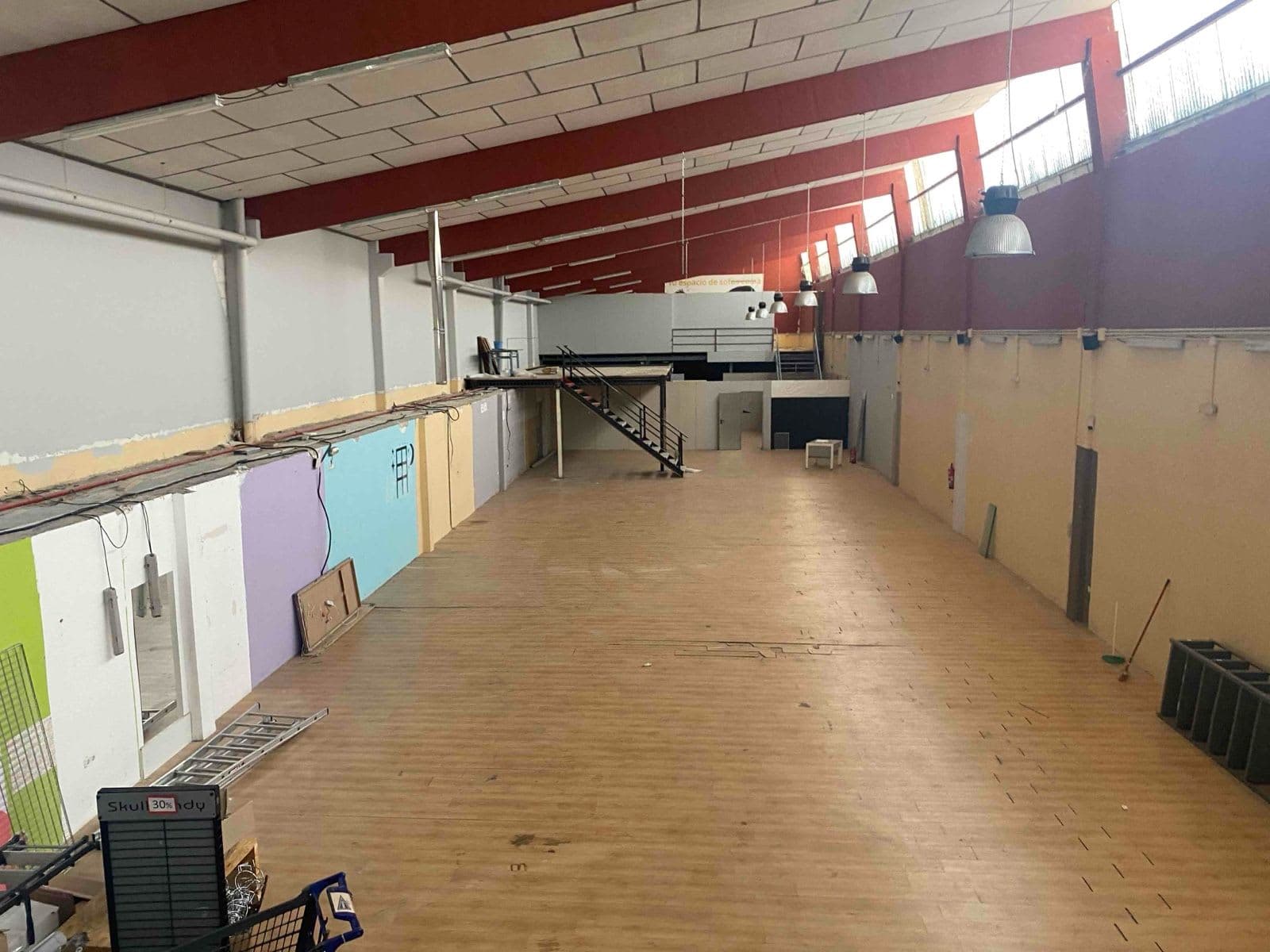 Nave industrial en Ajalvir