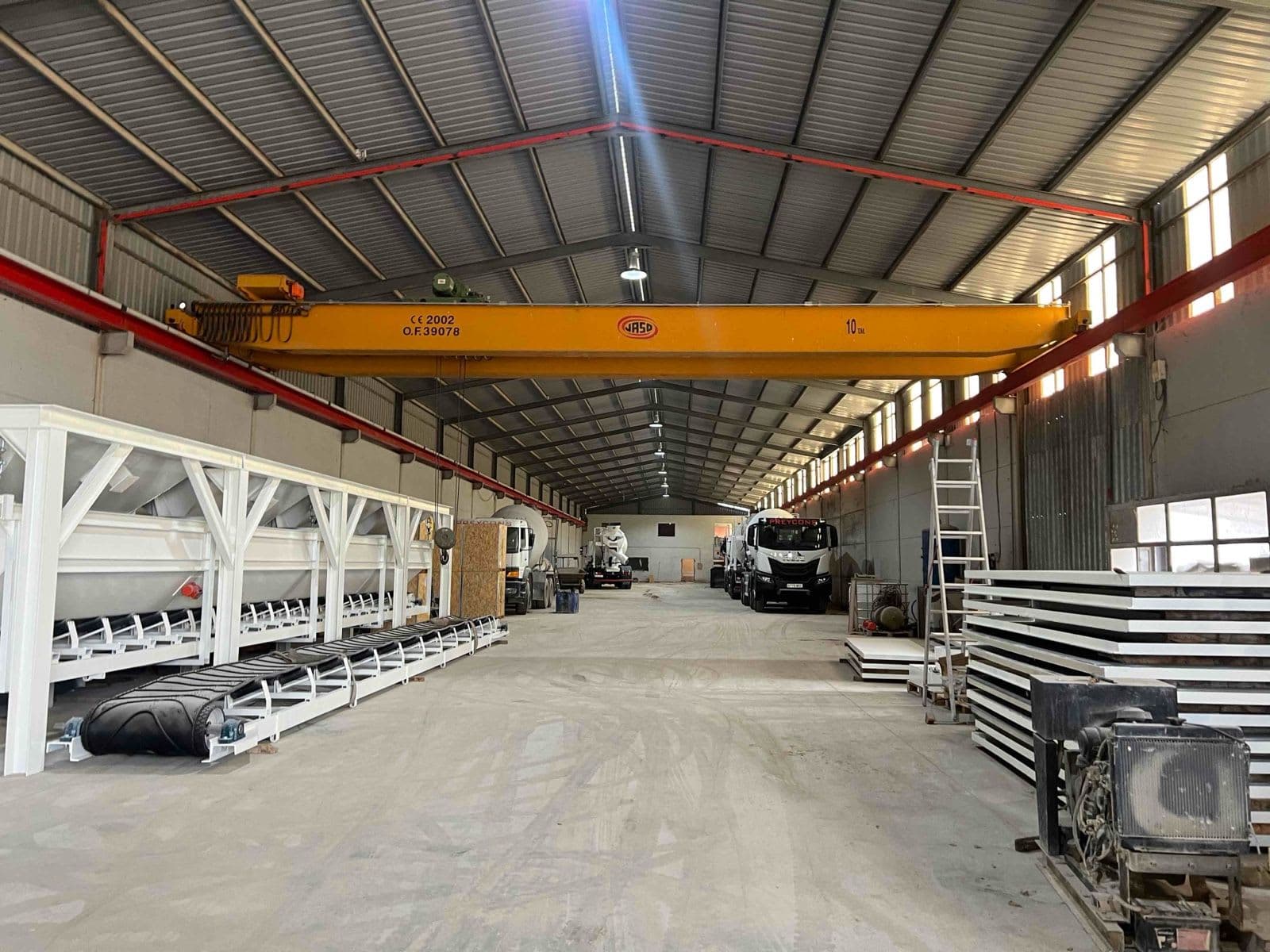Nave industrial en Zarza De Tajo
