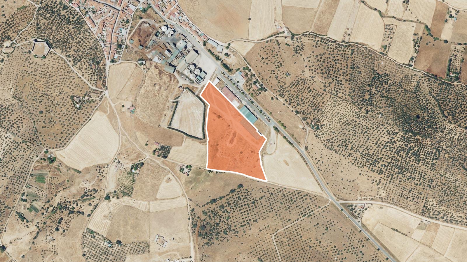 Hacienda y la Justicia subastan naves y solares industriales de Granada a Cáceres: ocho lotes en una semana